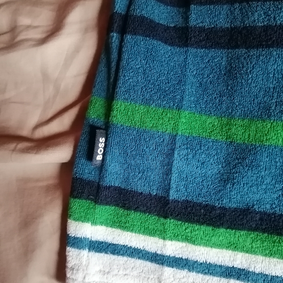 Hugo Boss vintage inspired oversized terry cloth tshirt - Picture 3 of 8